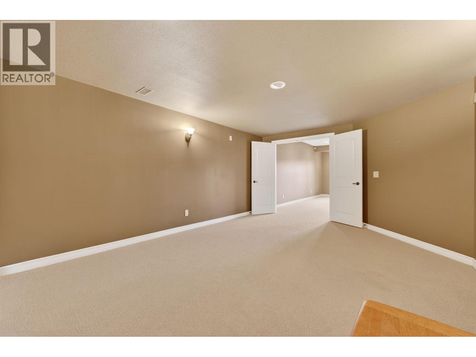 1910 Capistrano Drive Unit# 111, Kelowna