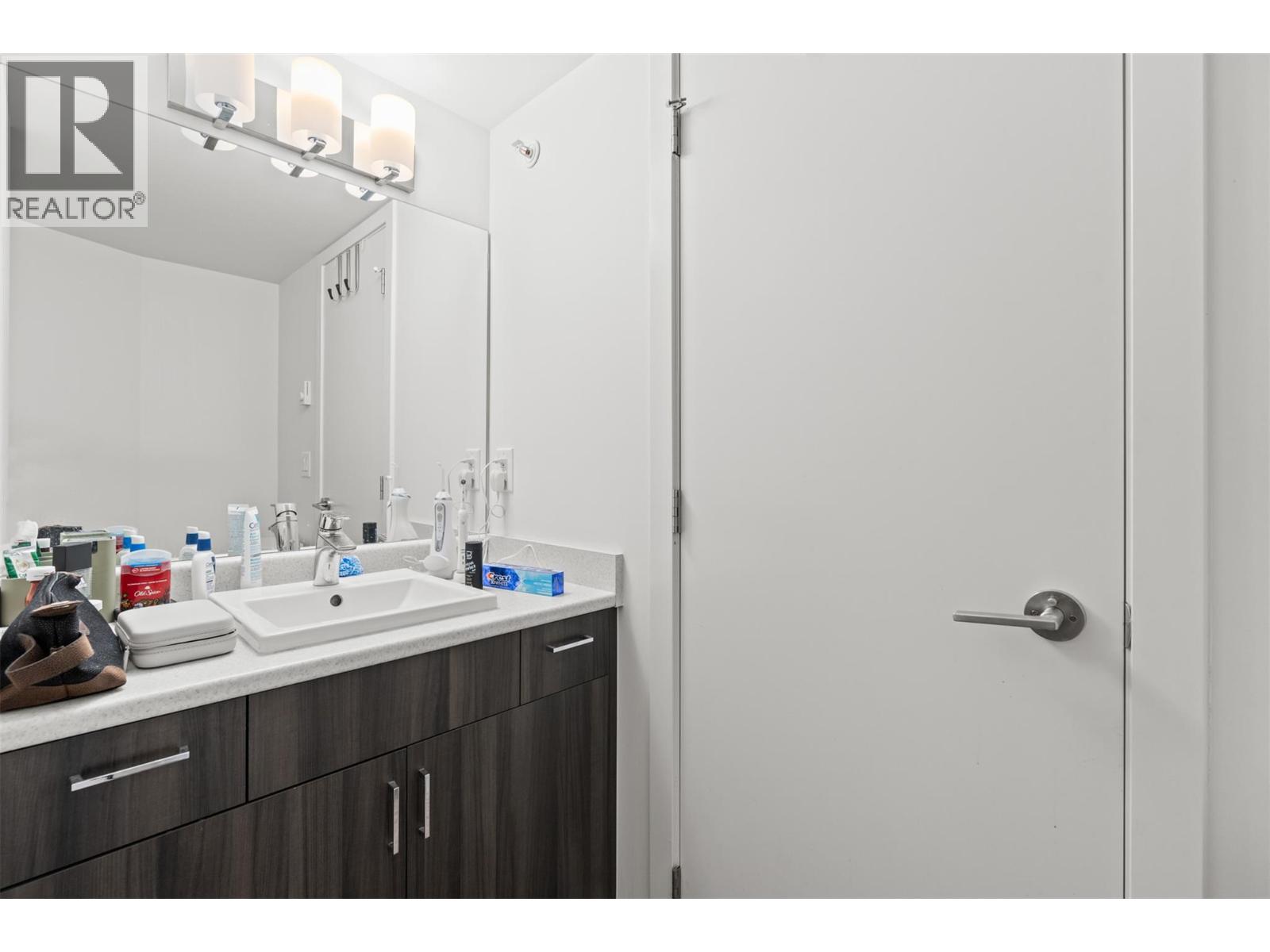 625 Academy Way Unit# PH25, Kelowna