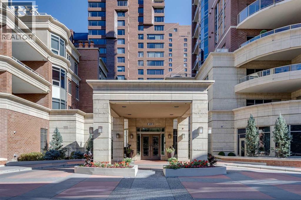 702, 600 Princeton Way SW, Calgary, Alberta