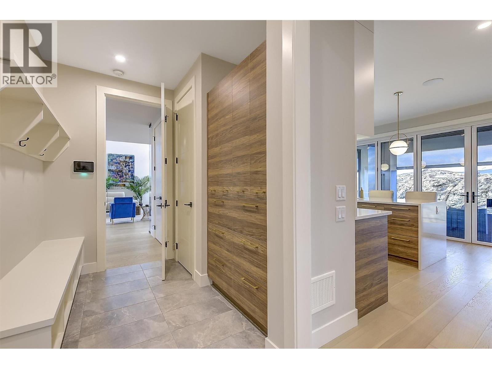  5442 Upper Mission Drive, Kelowna