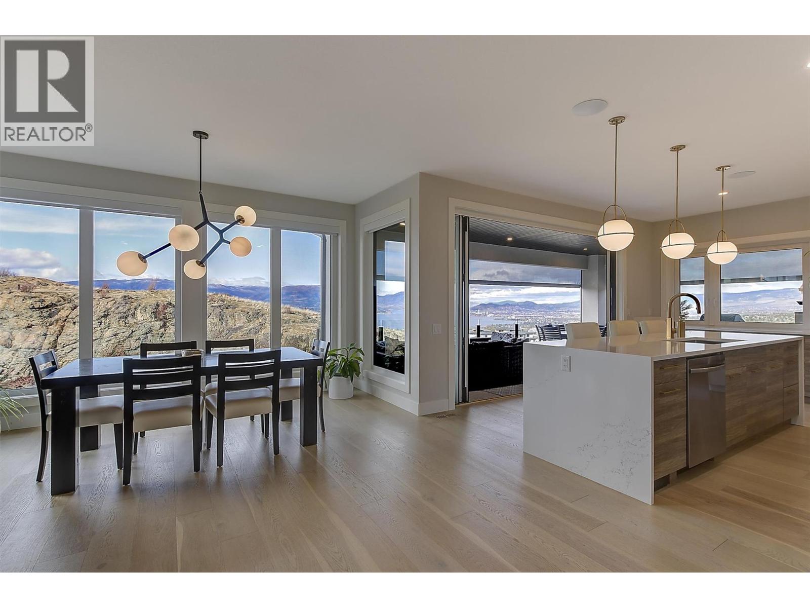  5442 Upper Mission Drive, Kelowna