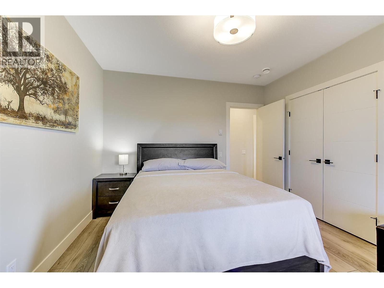  5442 Upper Mission Drive, Kelowna