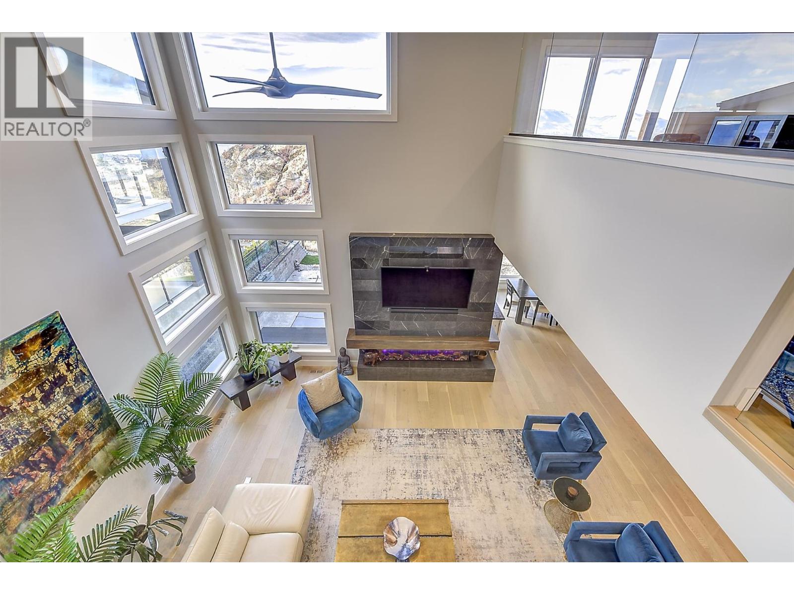  5442 Upper Mission Drive, Kelowna