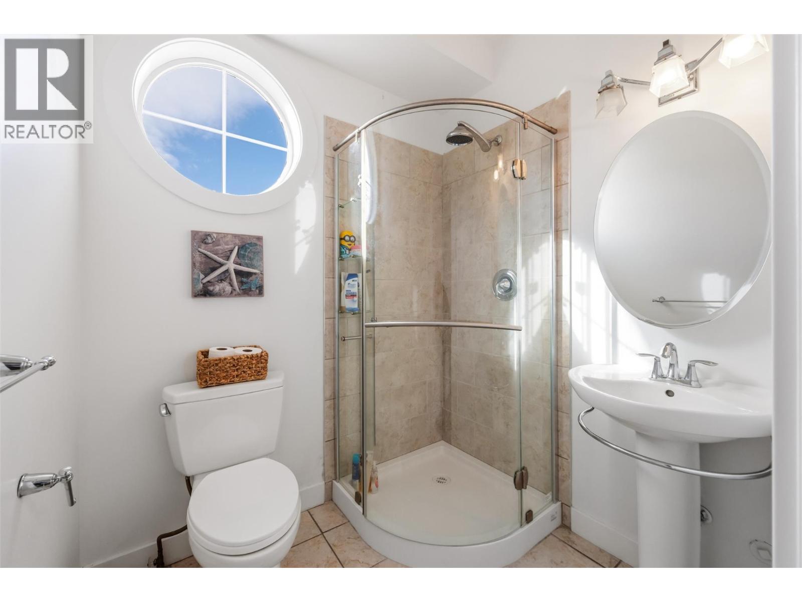 598 WADE Avenue W Unit# 102, Penticton