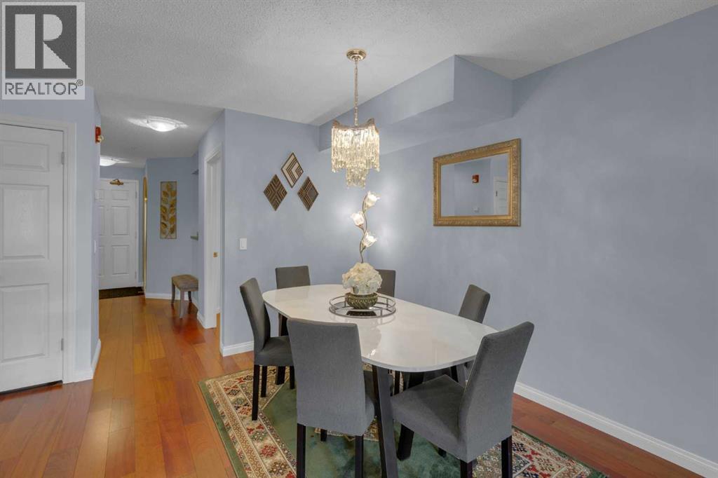 #103 923 15 AVENUE SW - 12
