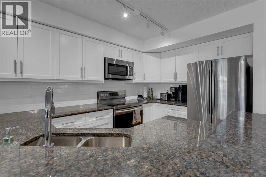 #103 923 15 AVENUE SW - 8