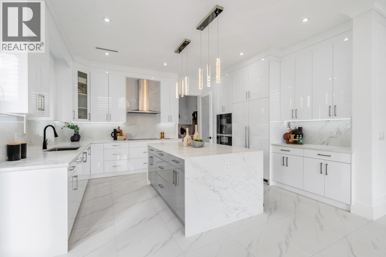 4991 CABOT DRIVE, Richmond