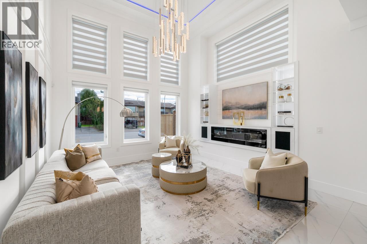 4991 CABOT DRIVE, Richmond