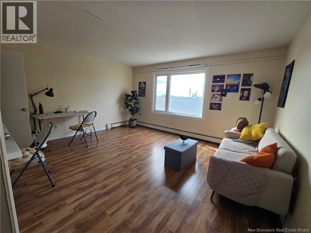 #B214 500 DOUGLAS AVENUE - 7