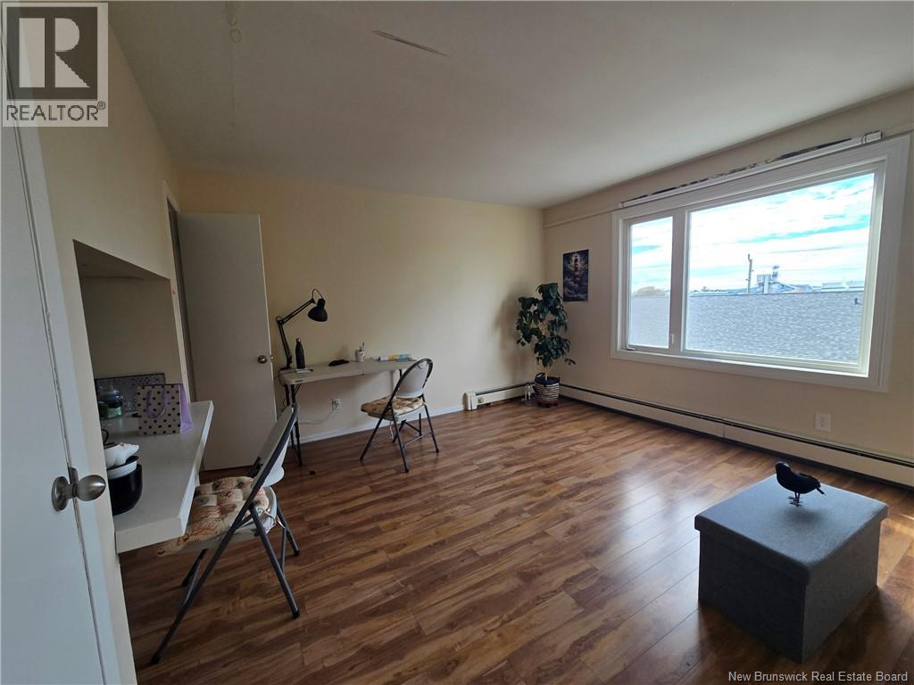 #B214 500 DOUGLAS AVENUE - 8