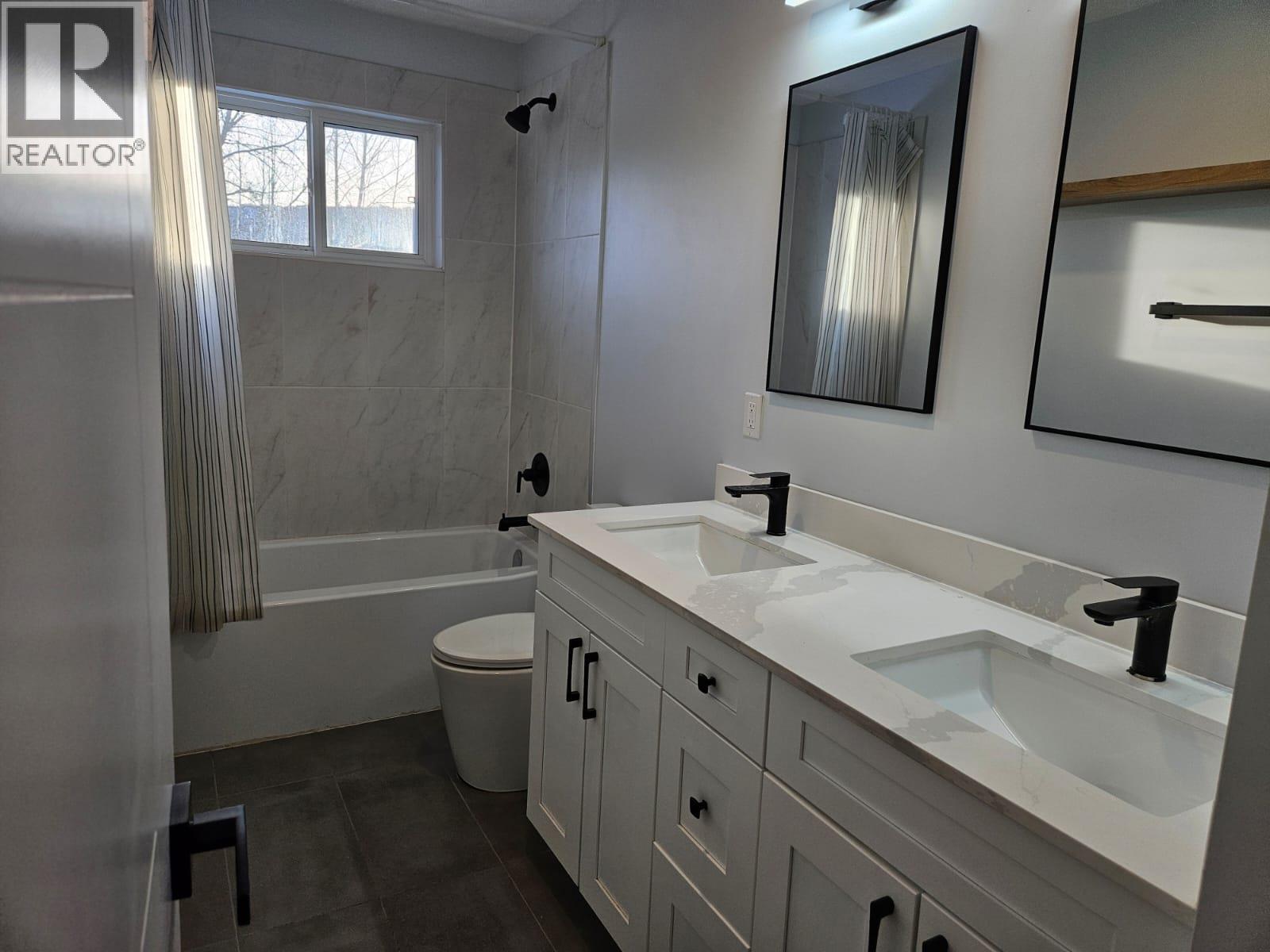 5121 Nicholson Road, Chetwynd