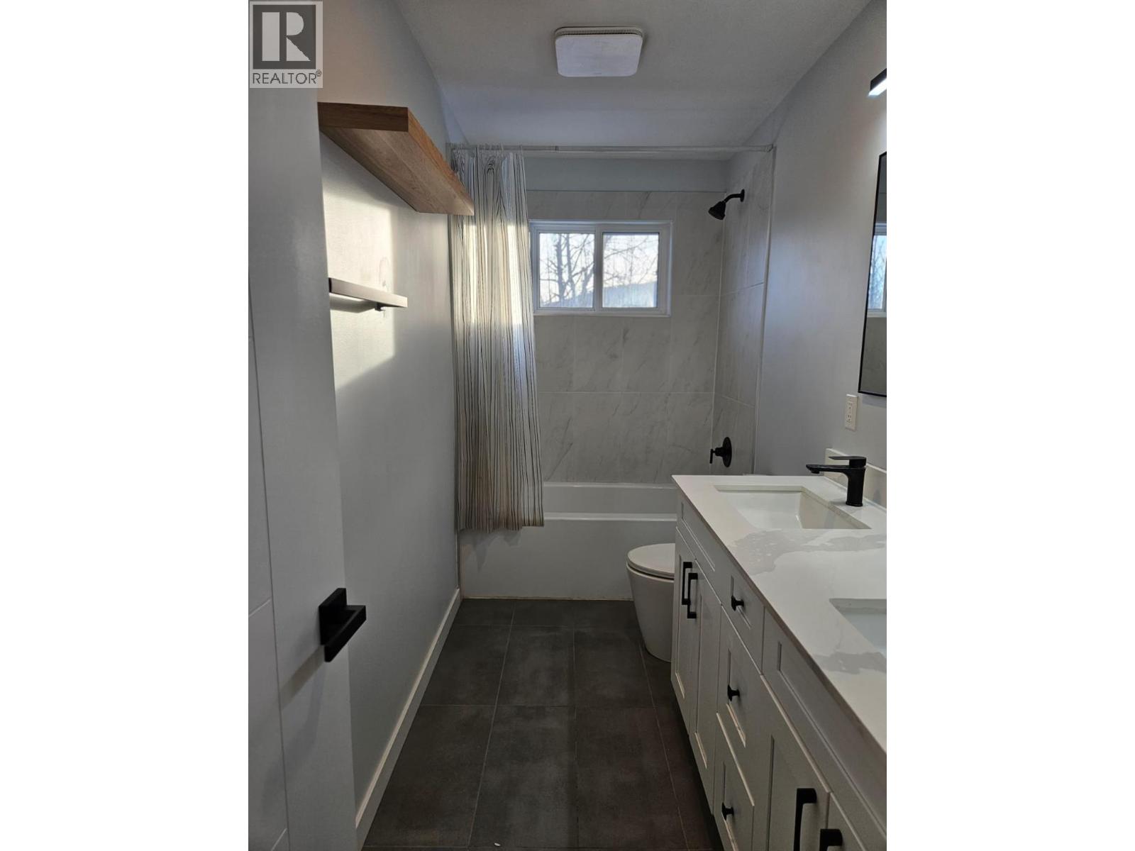 5121 Nicholson Road, Chetwynd