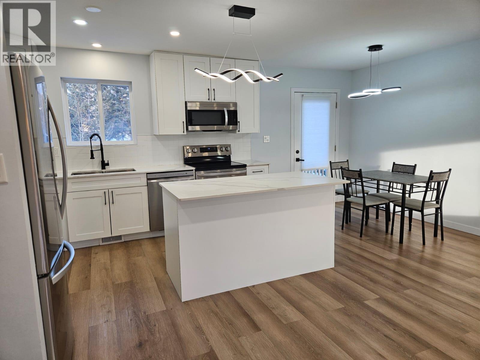 5121 Nicholson Road, Chetwynd