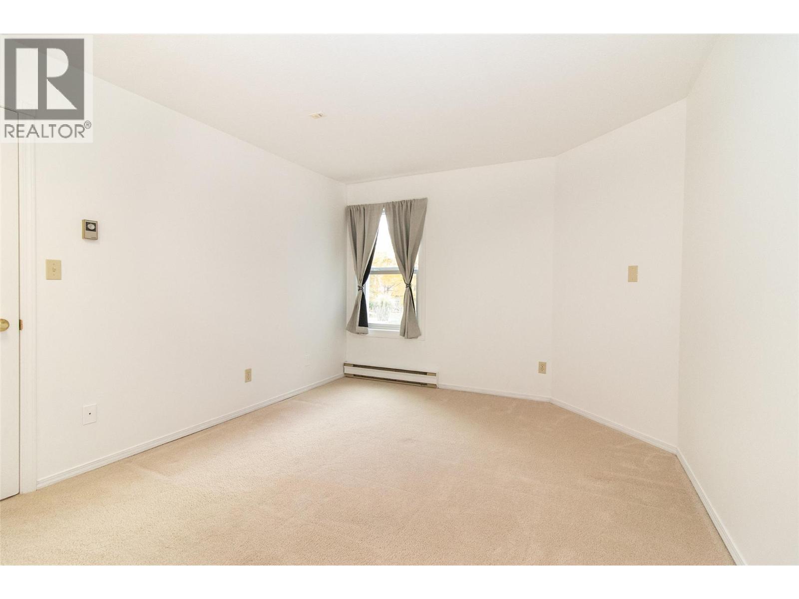 575 Sutherland Avenue Unit# 122, Kelowna