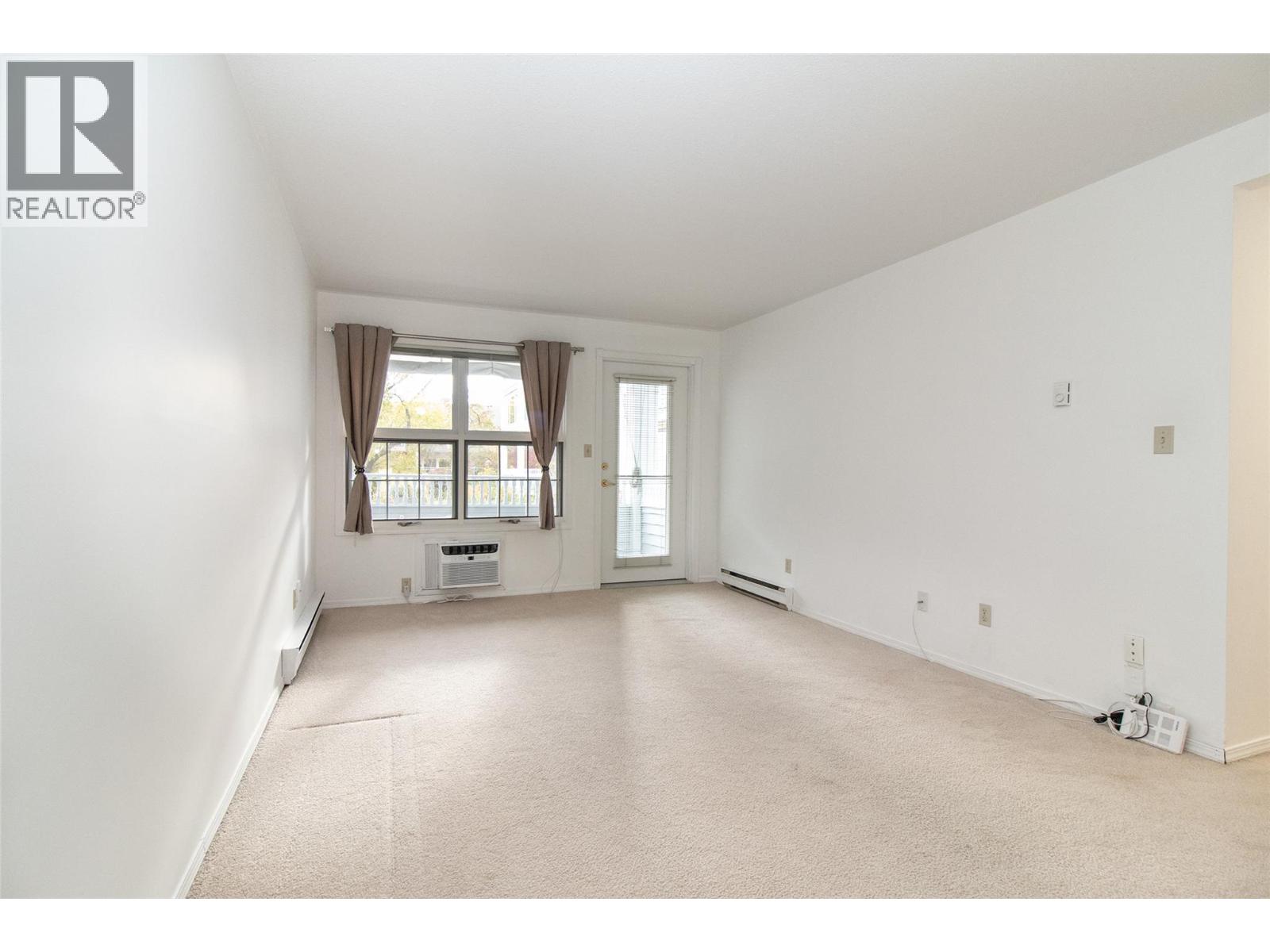 575 Sutherland Avenue Unit# 122, Kelowna