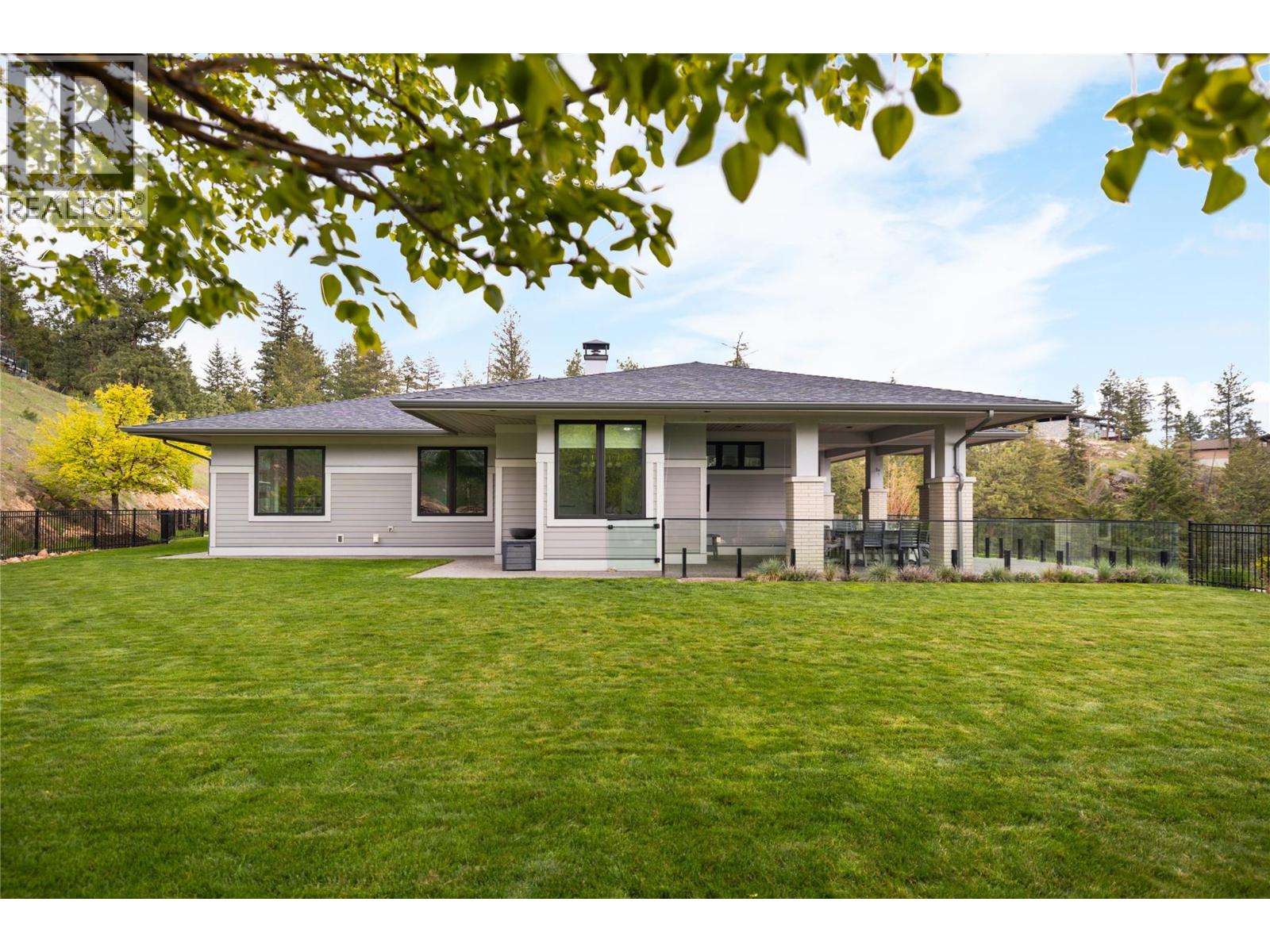 689 Birdie Lake Place, Vernon