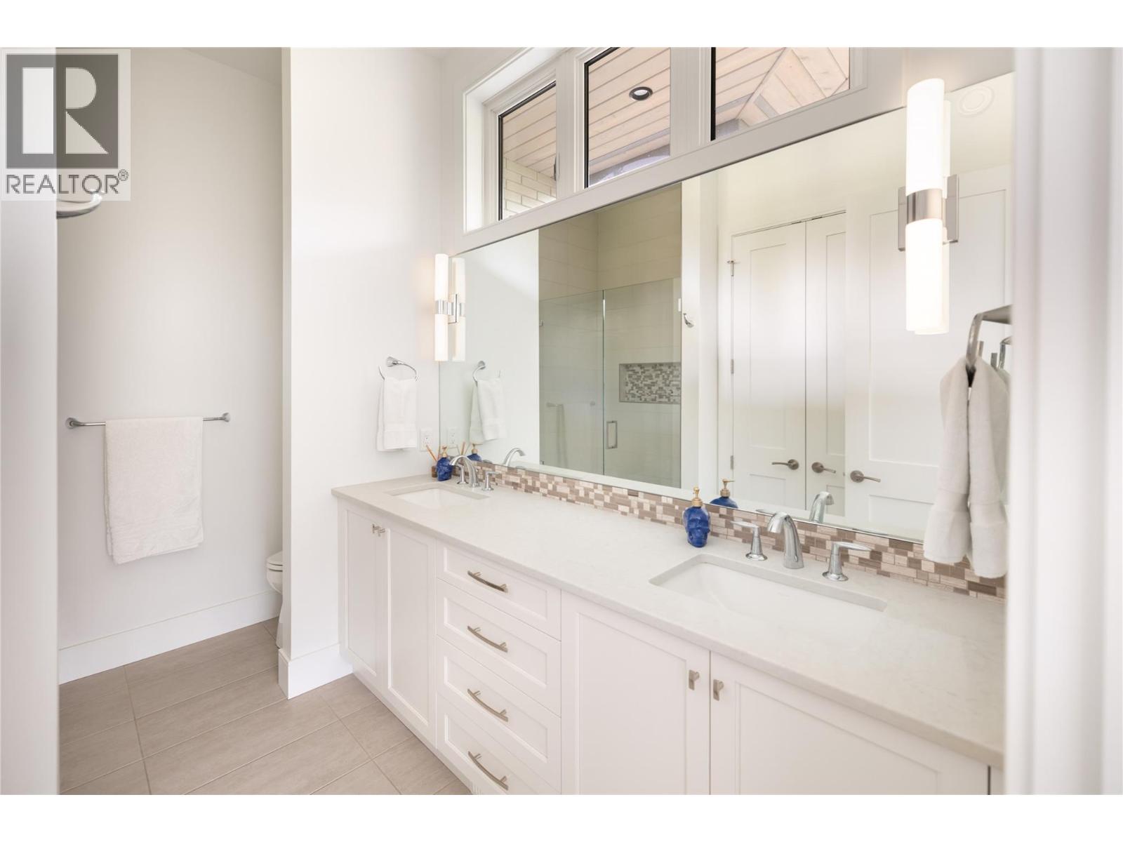 689 Birdie Lake Place, Vernon