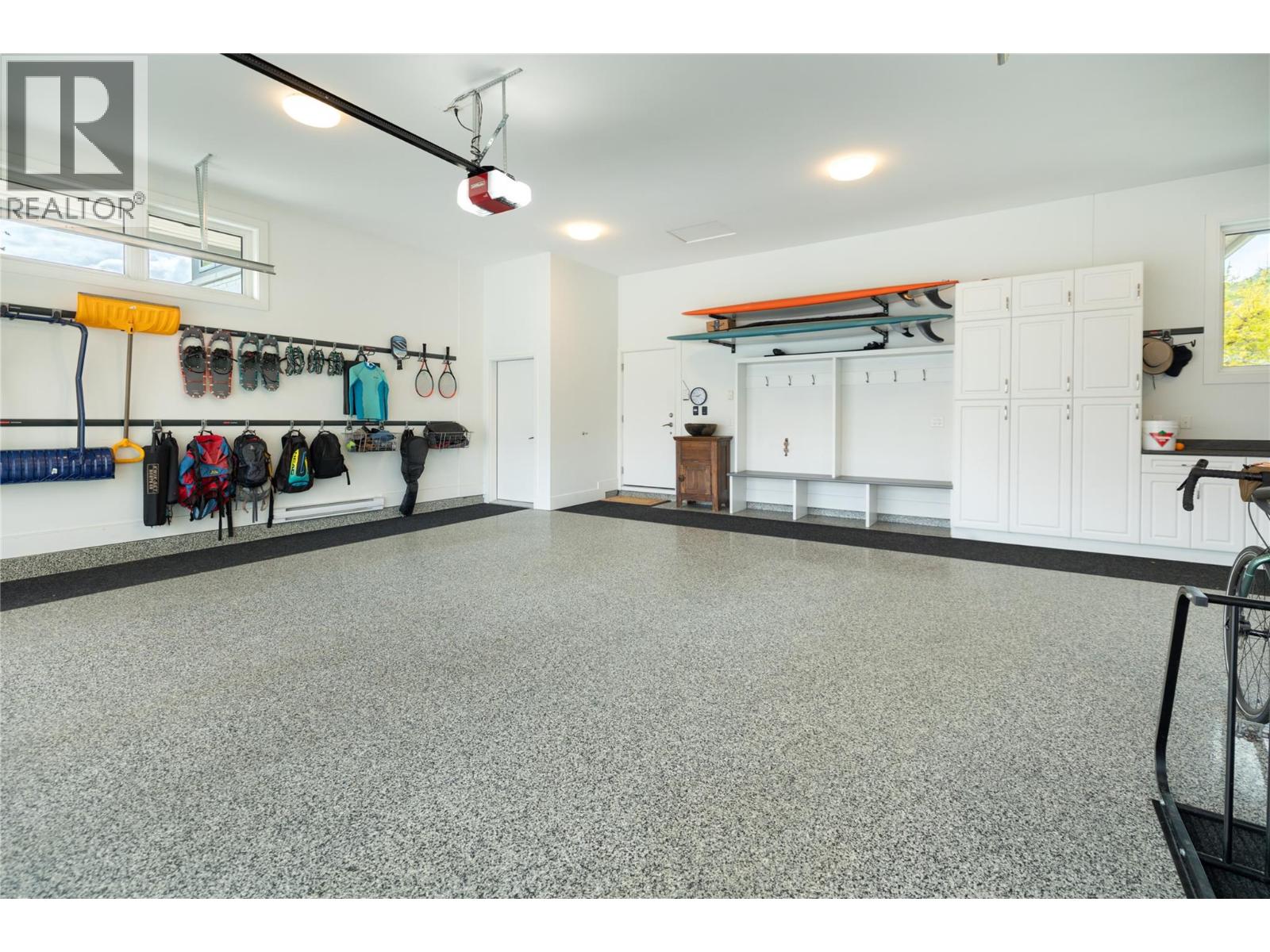 689 Birdie Lake Place, Vernon