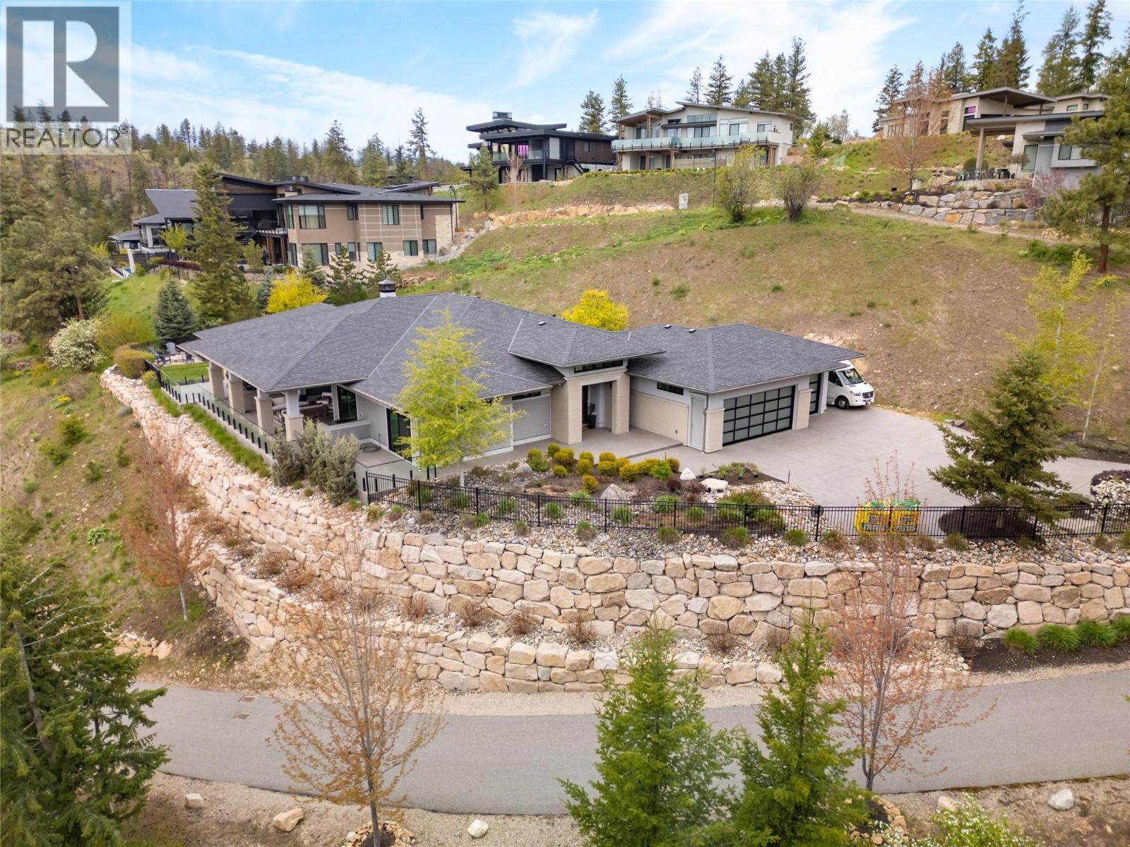 689 Birdie Lake Place, Vernon