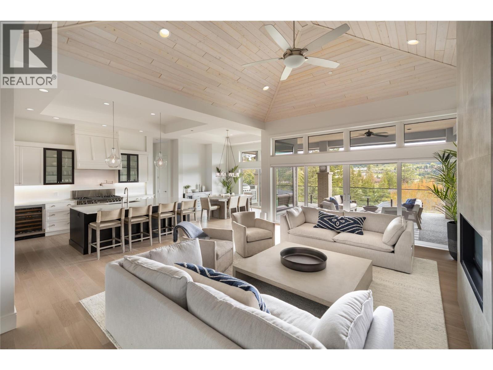 689 Birdie Lake Place, Vernon