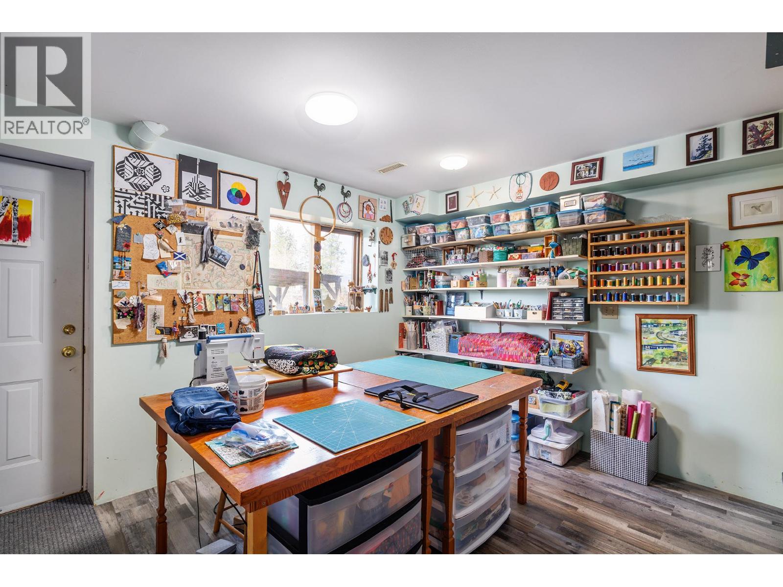 10775 Hallam Drive, Lake Country