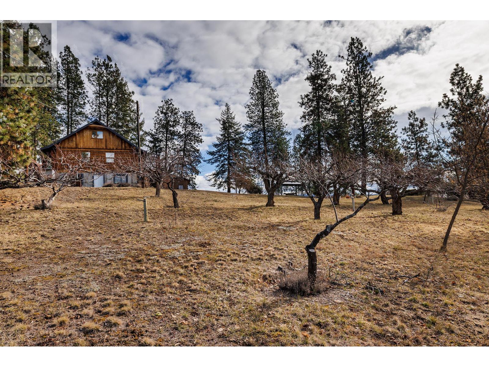 10775 Hallam Drive, Lake Country