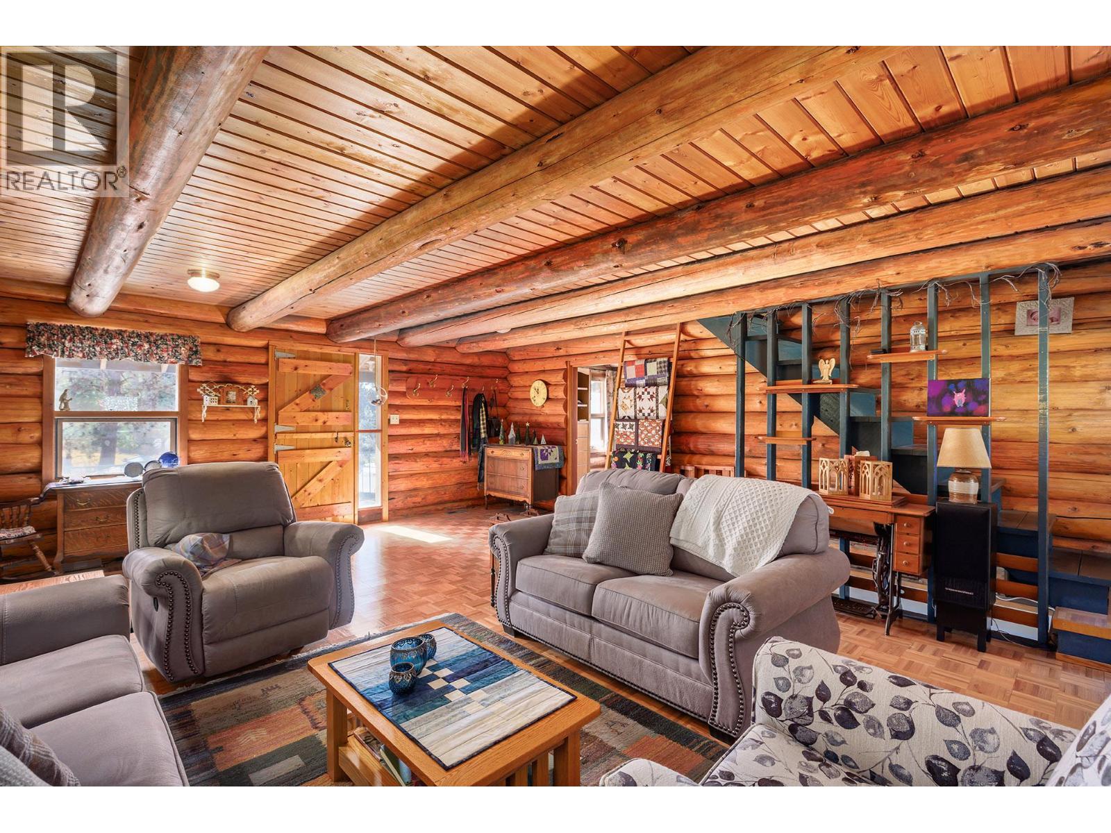 10775 Hallam Drive, Lake Country