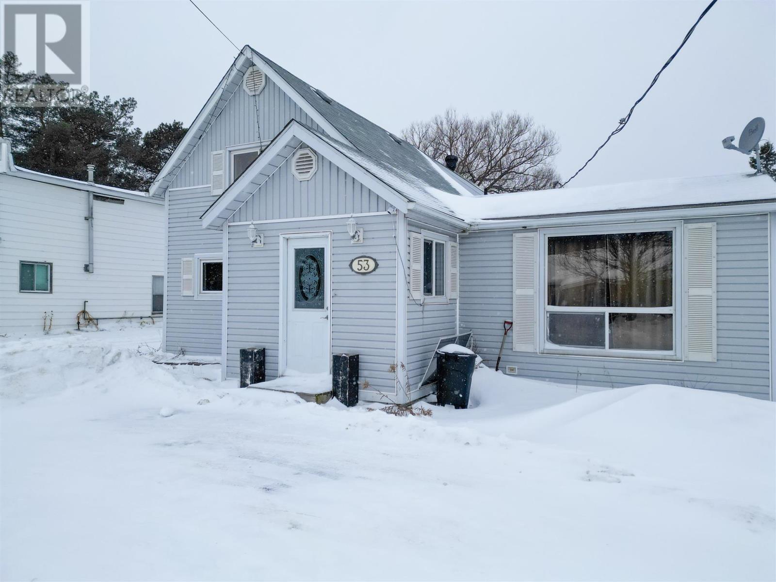 53 Huron AVE - Photo 4 of 37, Blind River, Ontario
