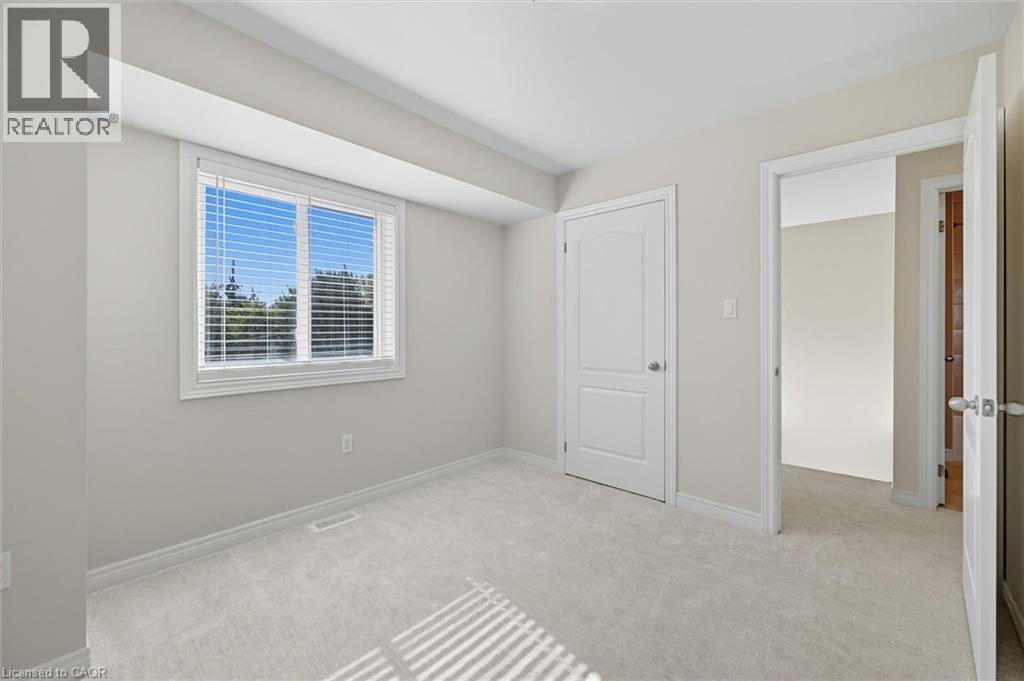 88 WOOD Street E - 24