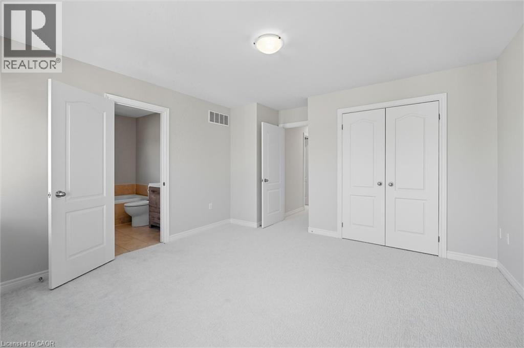 88 WOOD Street E - 19
