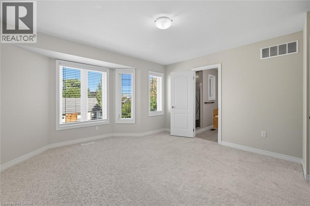88 WOOD Street E - 17