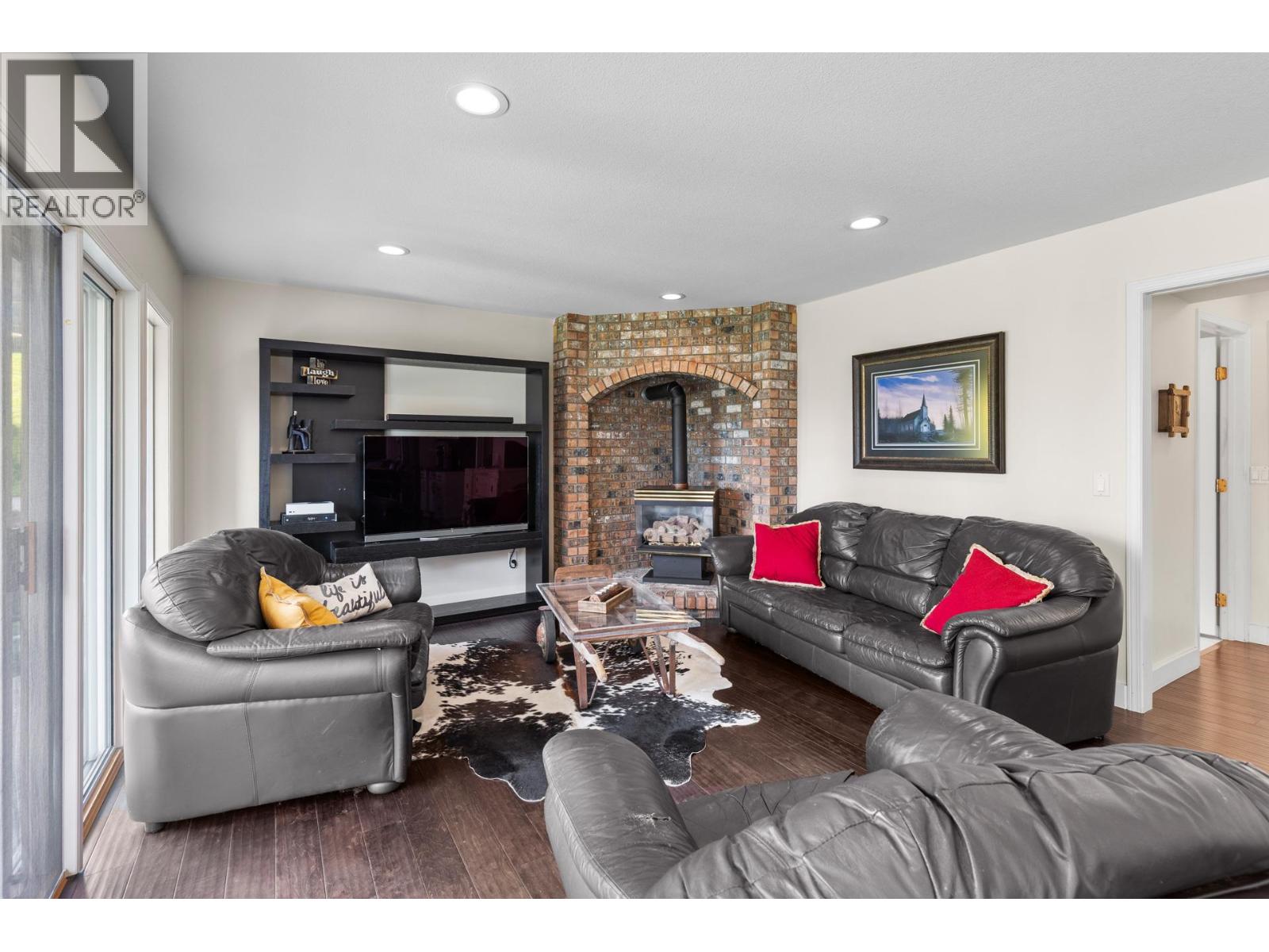  636 Welke Road, Kelowna