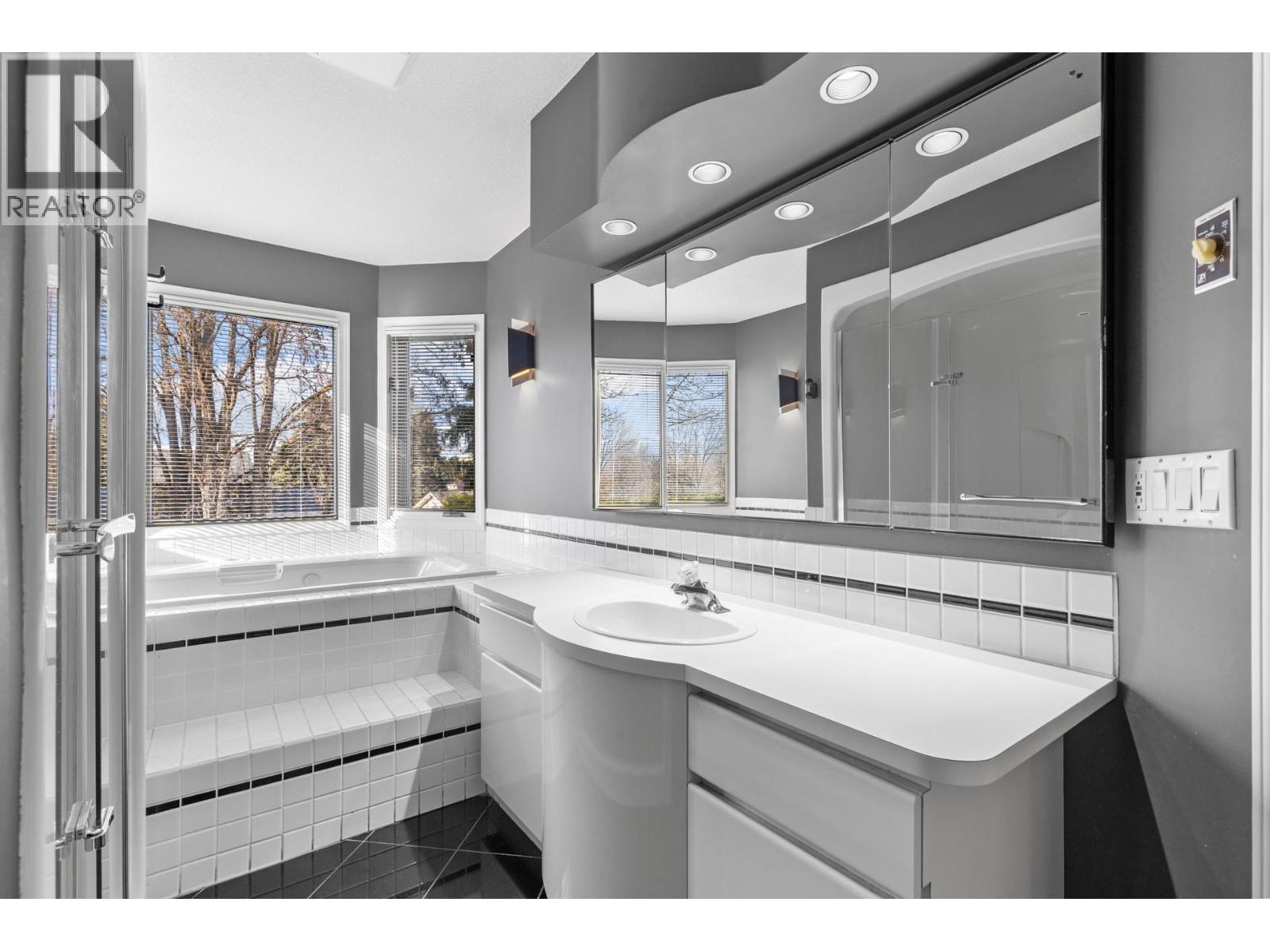  636 Welke Road, Kelowna