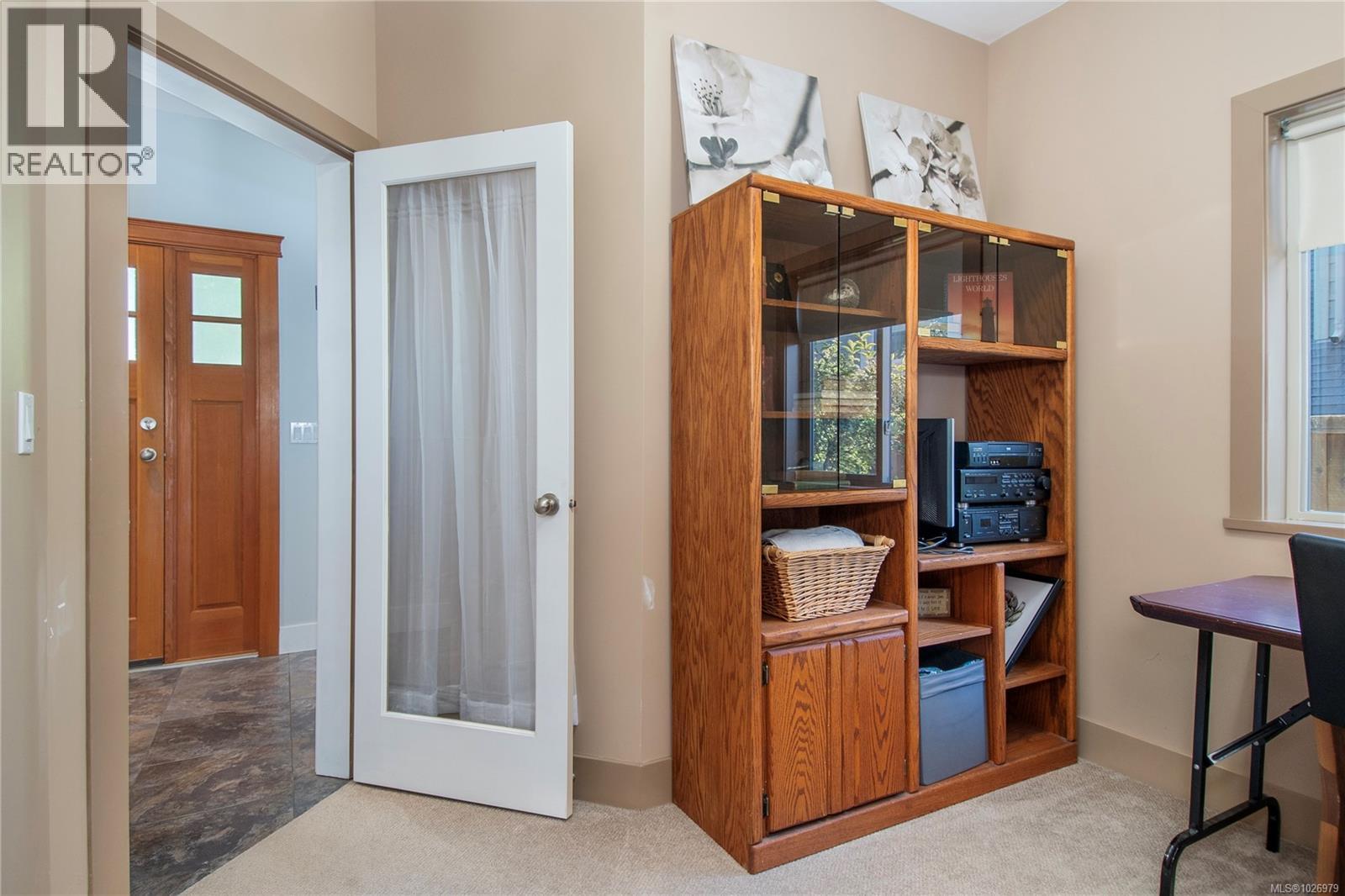 2953 PACIFIC VIEW TERR - 34