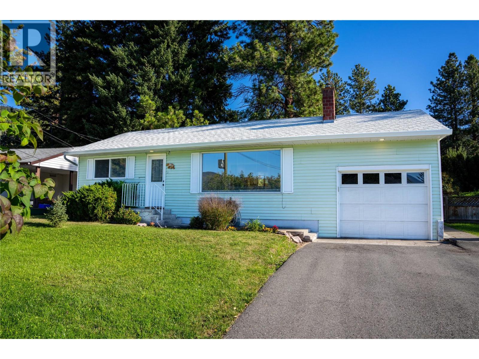 2037 PARKER Drive, Merritt