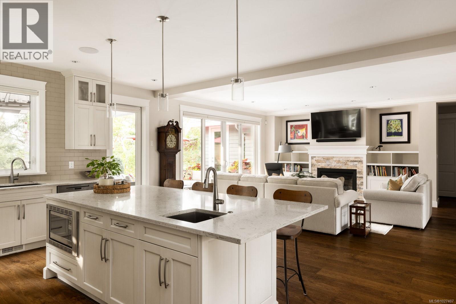  1484 Pebble Place, Langford