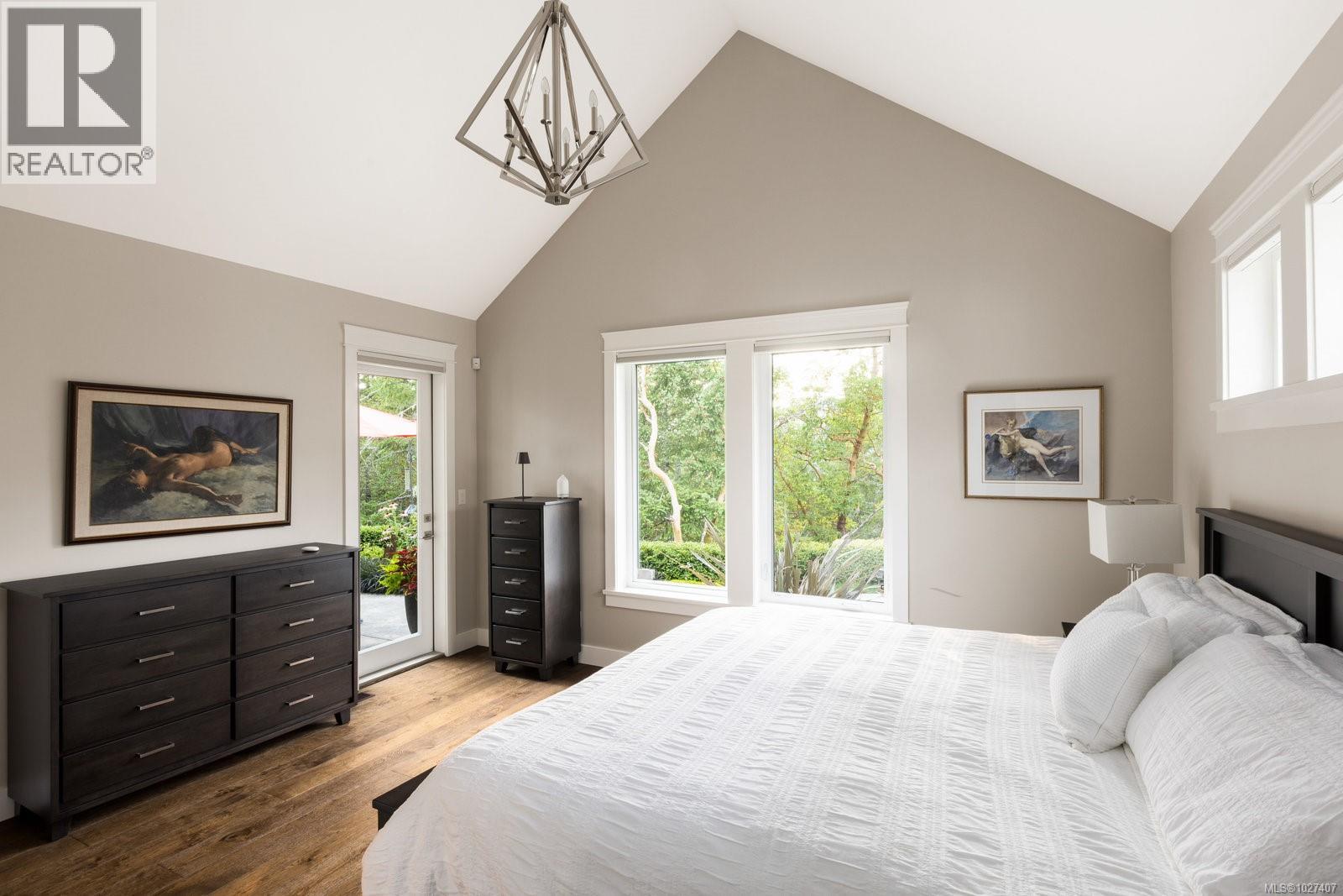  1484 Pebble Place, Langford