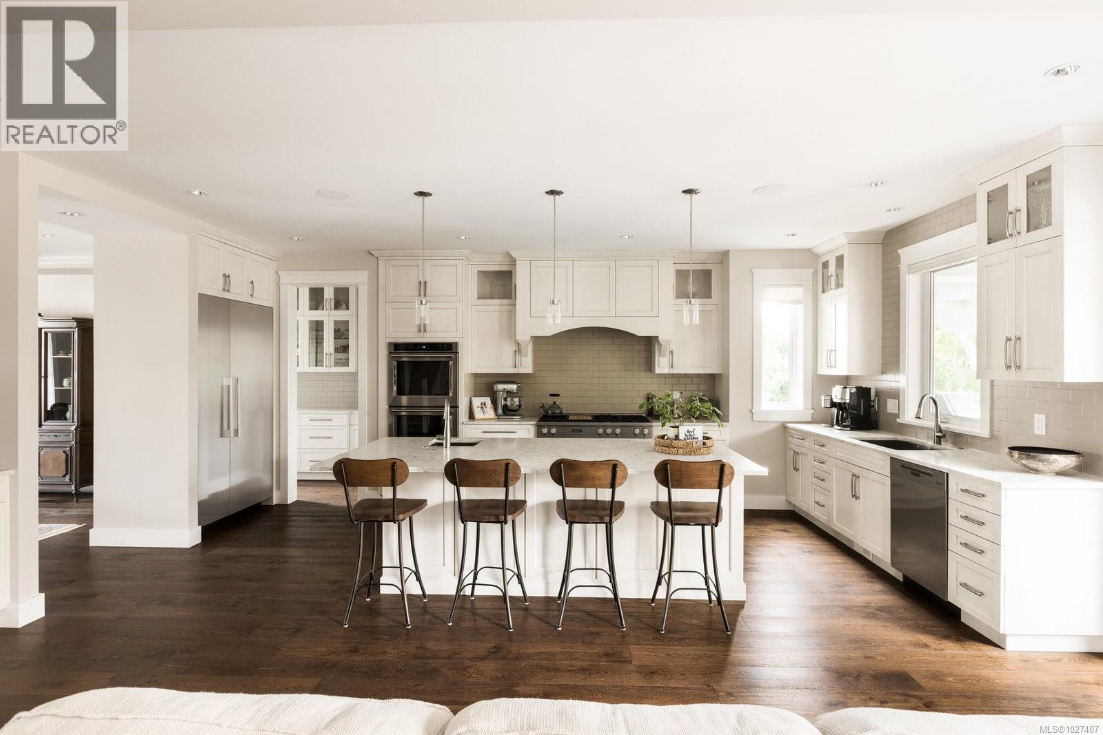 1484 Pebble Pl - Photo 3 of 39, Langford, British Columbia