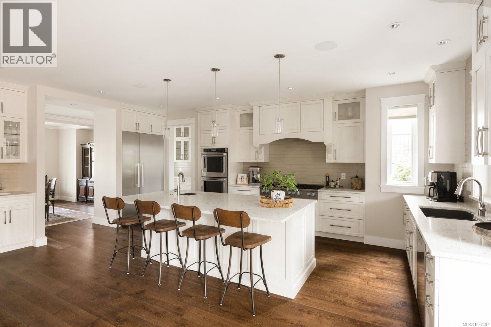  1484 Pebble Place, Langford