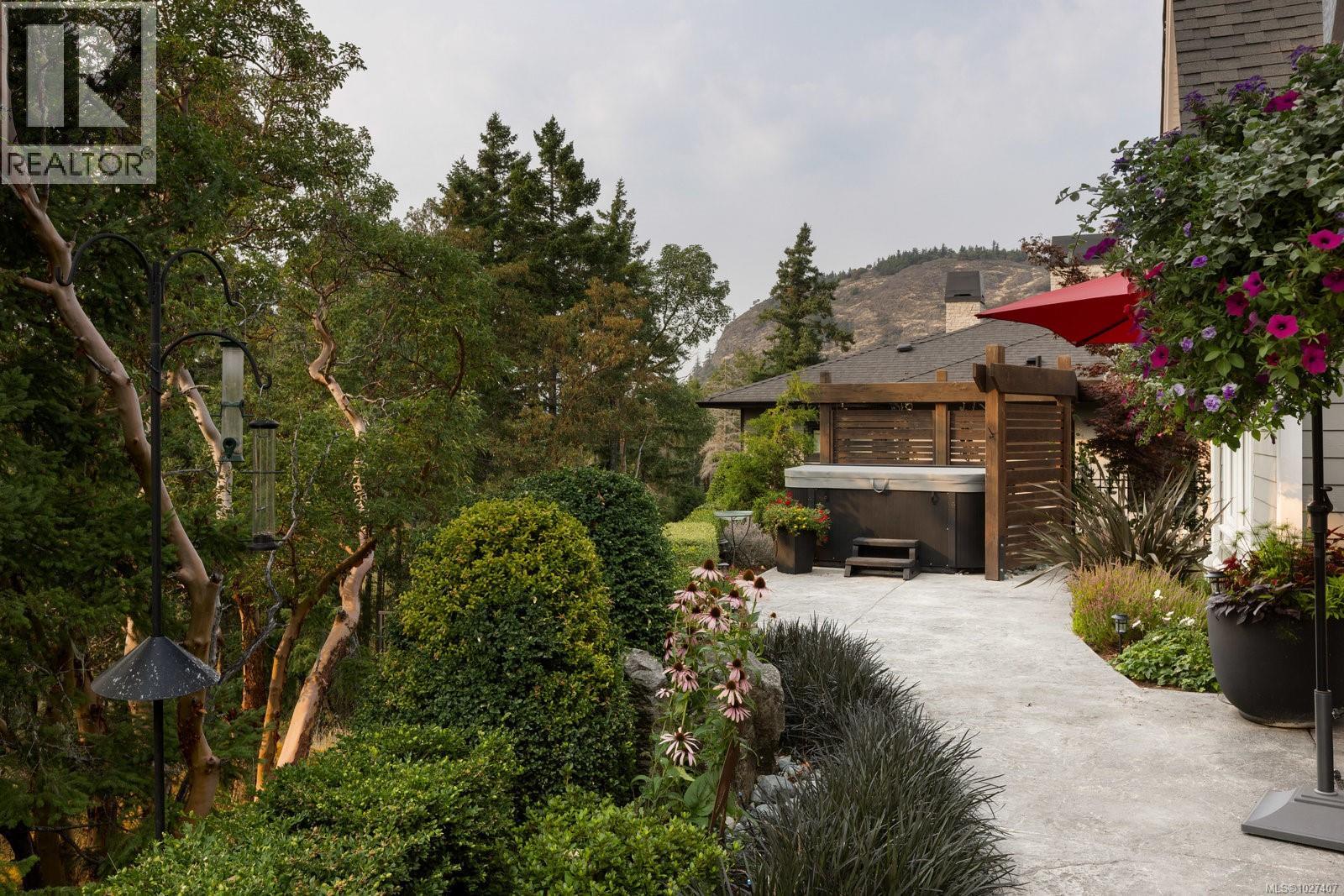  1484 Pebble Place, Langford