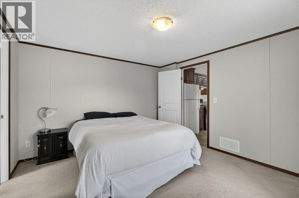 39 3350 10 Avenue Northeast, Salmon Arm