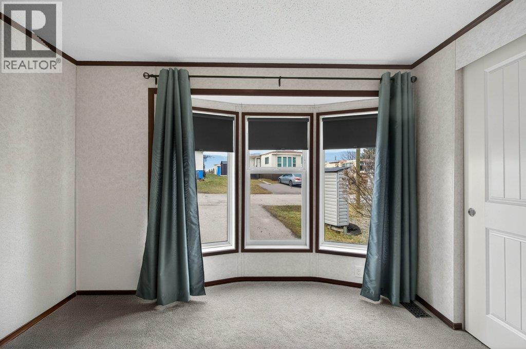 39 3350 10 Avenue Northeast, Salmon Arm