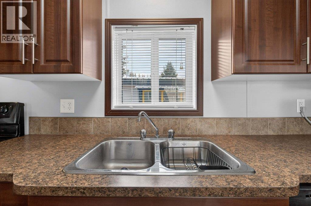 39 3350 10 Avenue Northeast, Salmon Arm