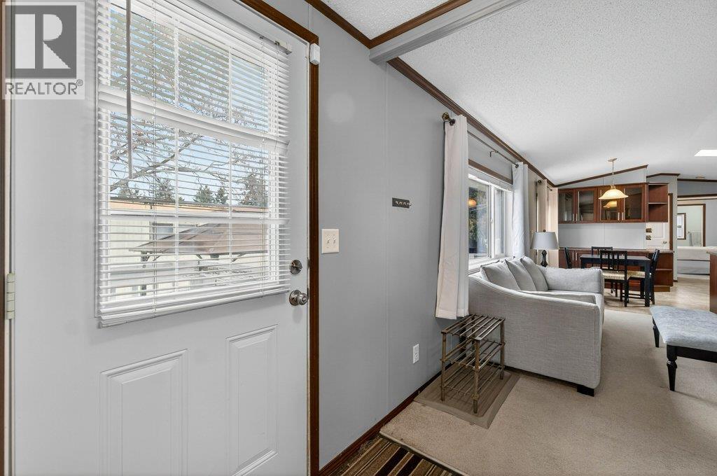 39 3350 10 Avenue Northeast, Salmon Arm