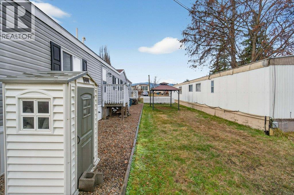 39 3350 10 Avenue Northeast, Salmon Arm