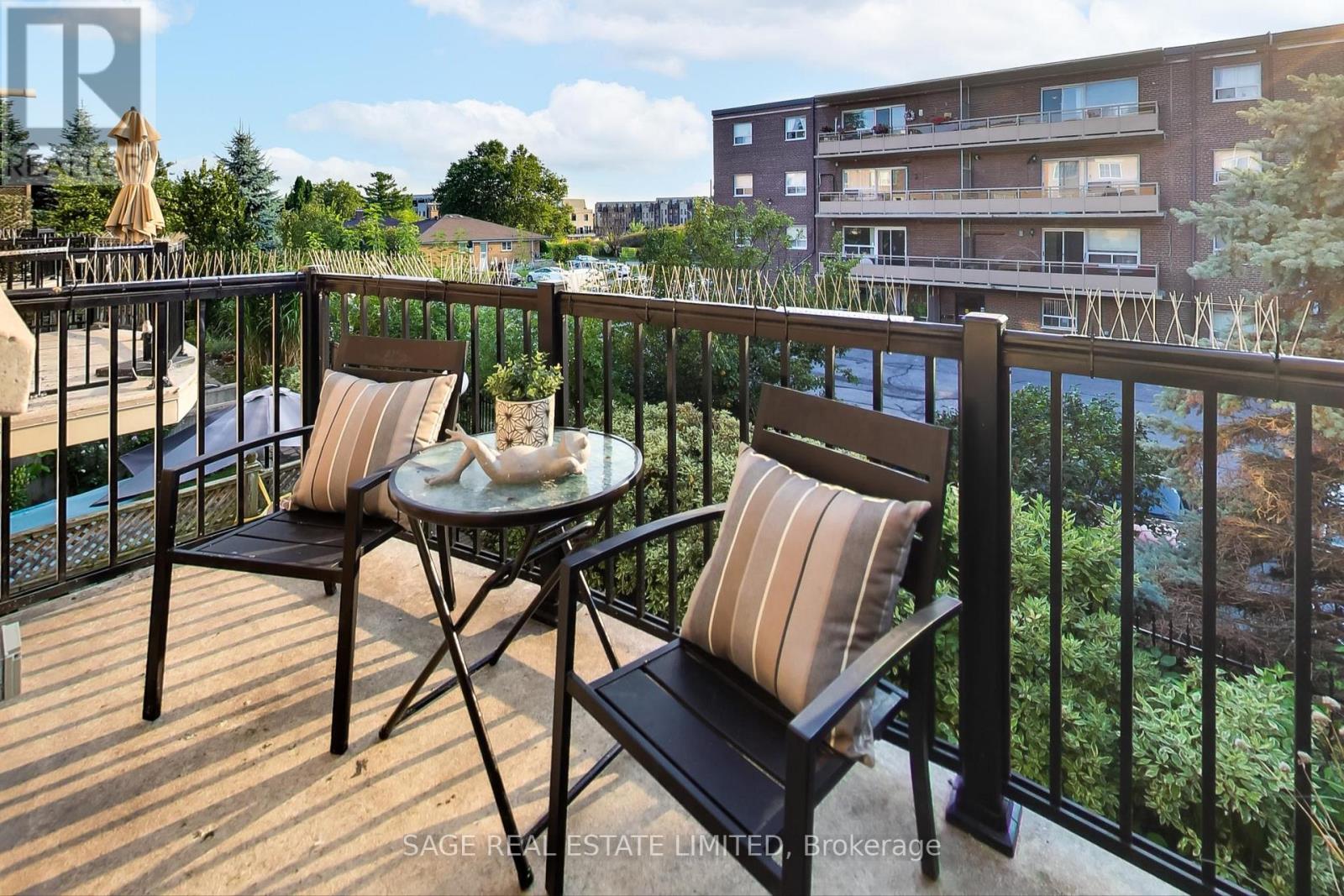#203 1785 EGLINTON AVENUE E - 28