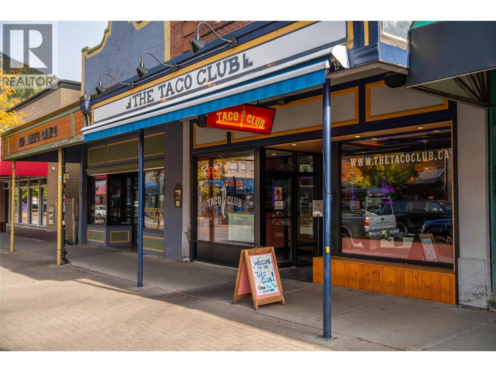 206 Mackenzie Avenue, Revelstoke