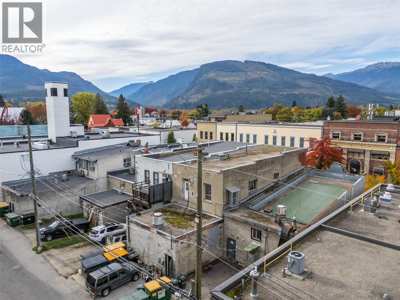 206 Mackenzie Avenue, Revelstoke