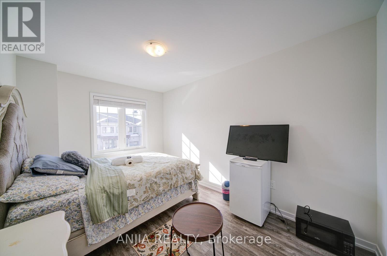 2020 HORACE DUNCAN CRESCENT - 25