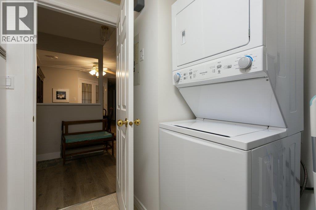 1895 Ambrosi Road Unit# 404, Kelowna